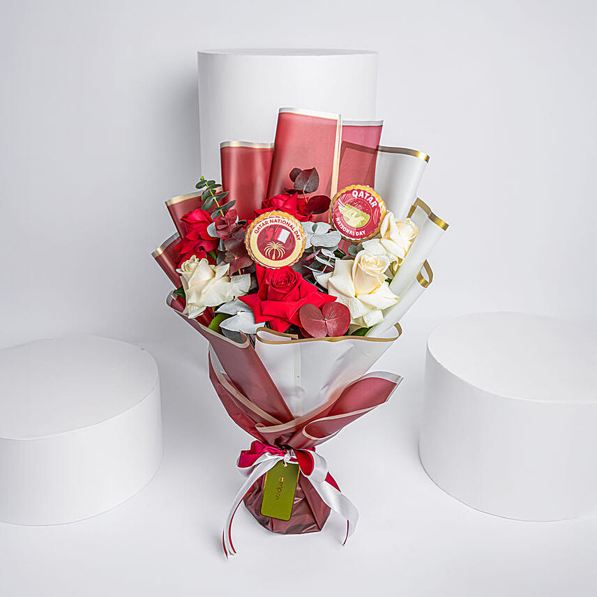 National Day Theme Rose Bouquet & Cookies