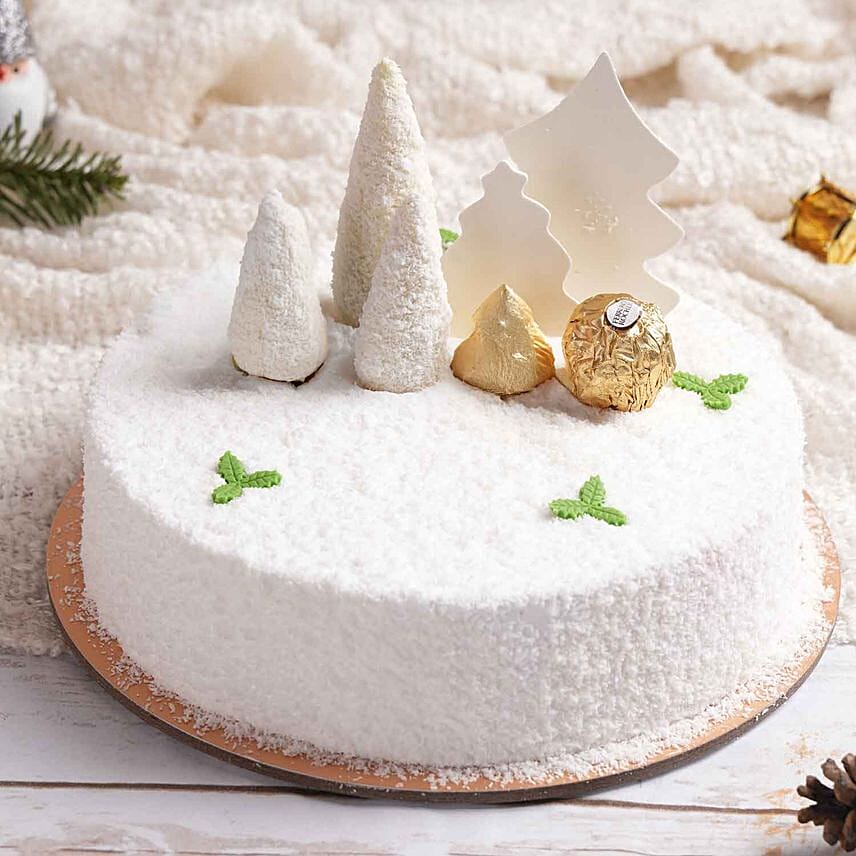 Snowy Christmas Vanilla Cake