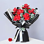Elegant 10 Roses Bouquet With Chocolate Cake