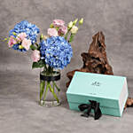 The Entertainer Gift Box With Cylindrical Glass Vase Floral Arrangment