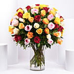 Bunch of 100 Mixed Roses In Glass Vase