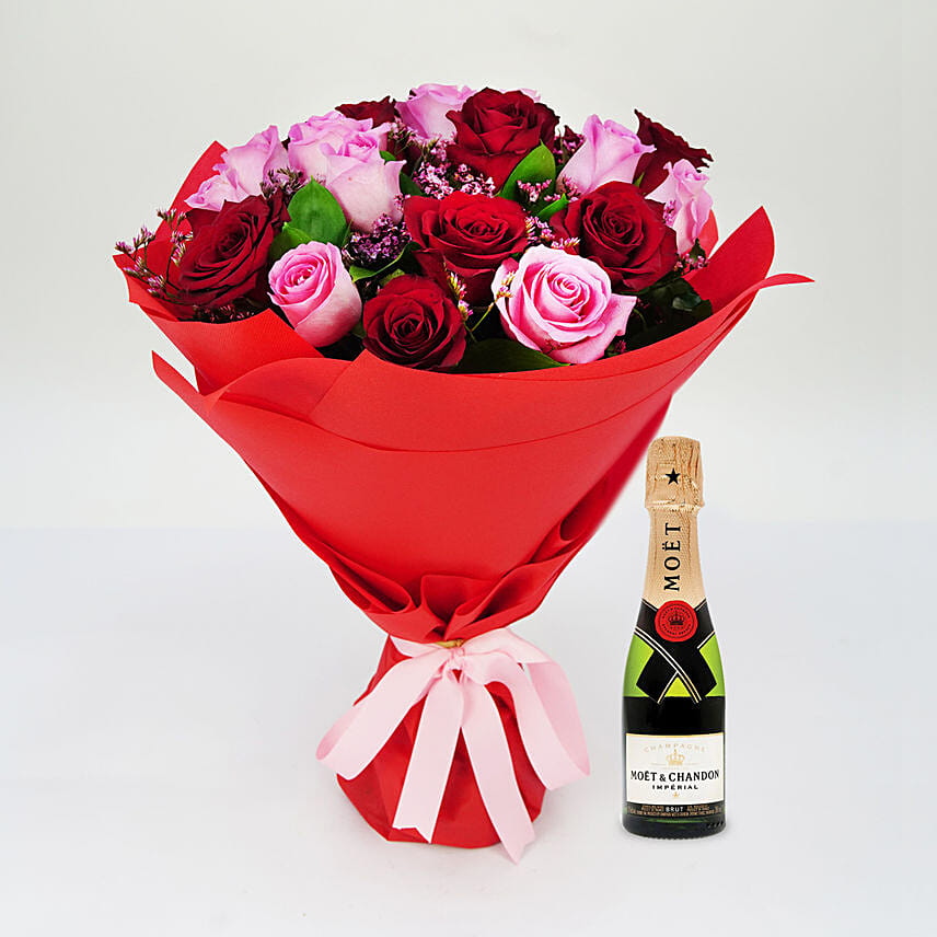 10 Pink & 10 Red Roses Bouquet With Mini Moet Champagne 200 Ml