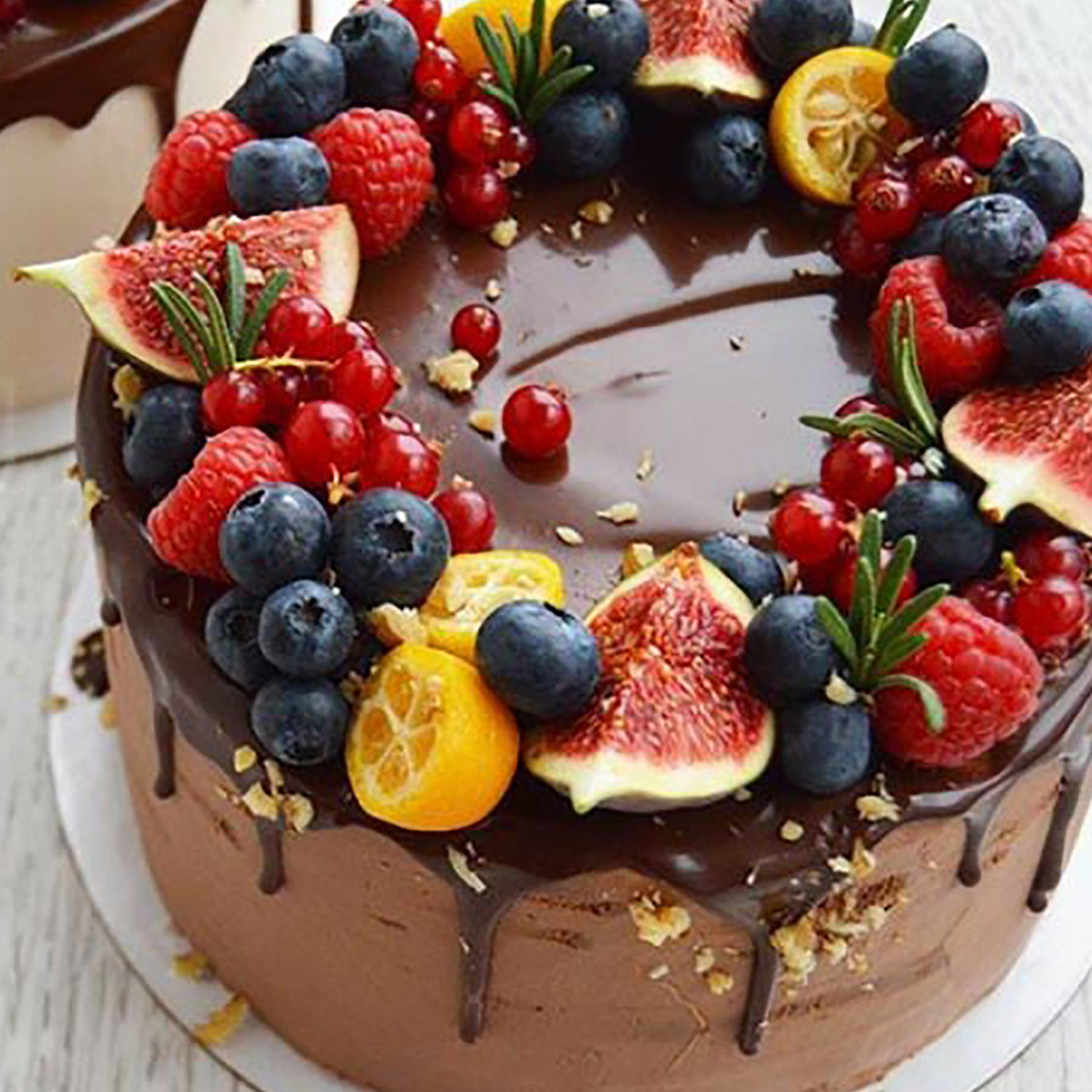 Online Fruity Choco Cake Gift Delivery In Uae - Fnp