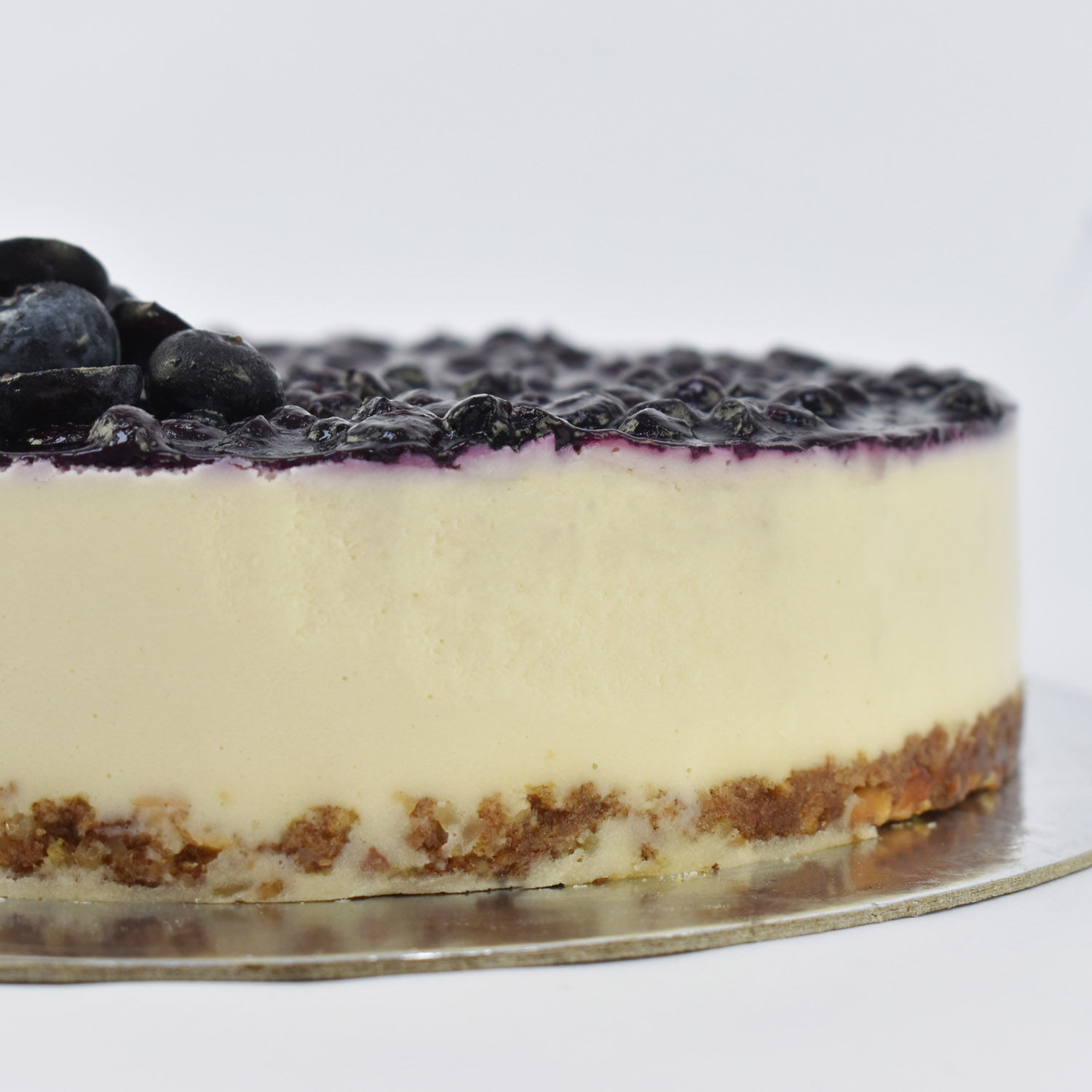 Online Blueberry Cheese Gluten Free Cake Gift Delivery in UAE - FNP