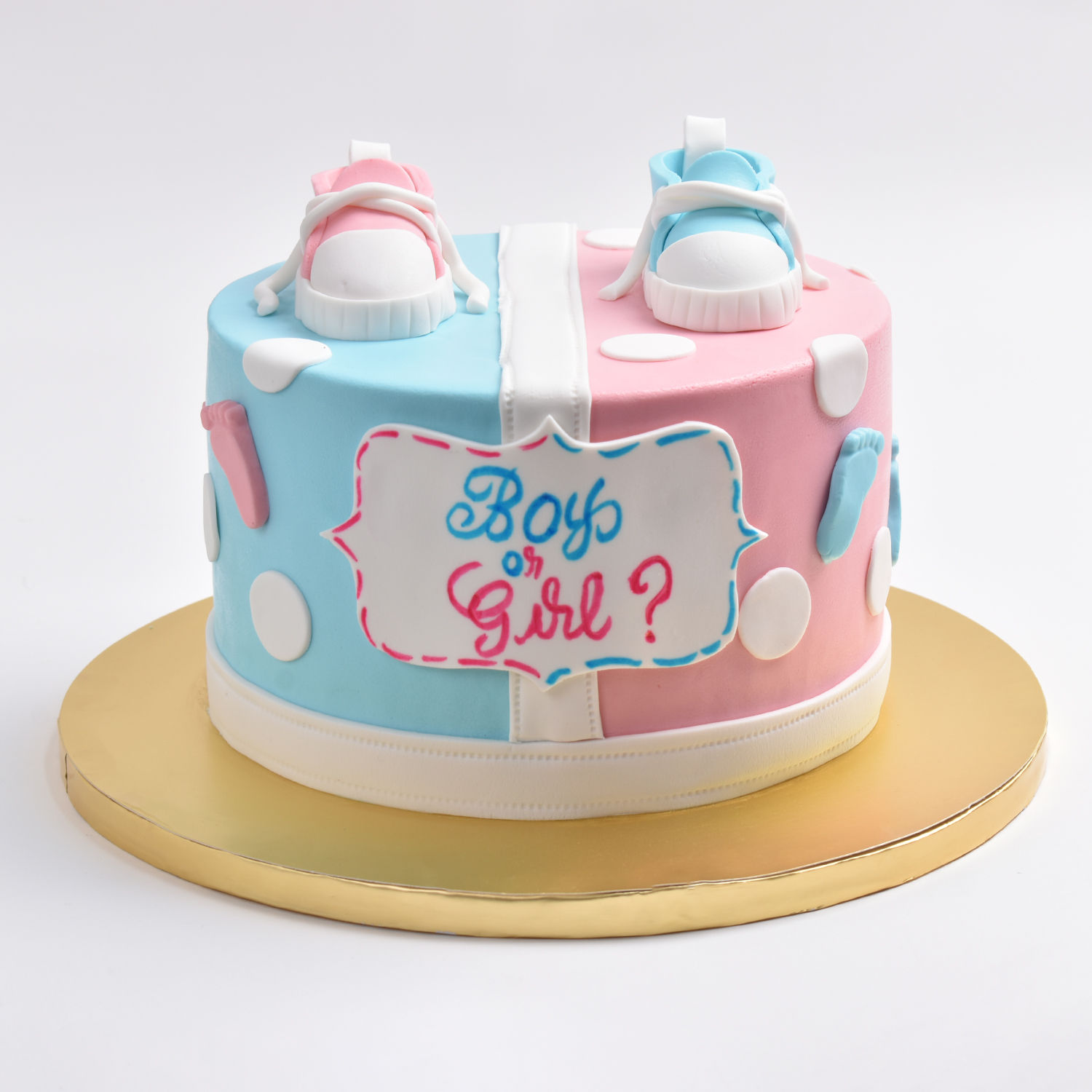 Online Wheels Or Heels Gender Reveal Cake With Blue Filling Gift ...