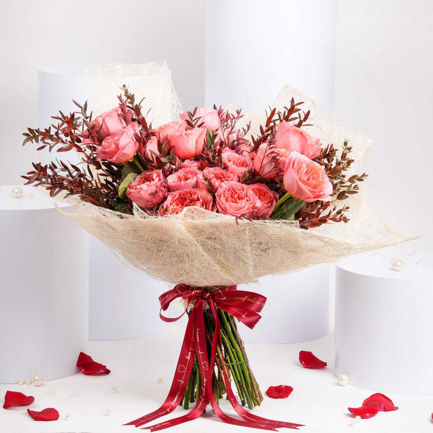 أون لاين هدية عيد الحب باقة 24 وردة جوري جاردن روز لون مشمشي توصيل هدايا في Uae Fnp 